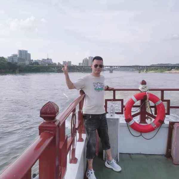 29岁岁四川单身帅哥 - 怒江吉缘网
