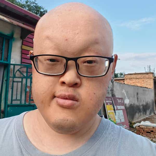 28岁岁山东单身帅哥 - 怒江吉缘网