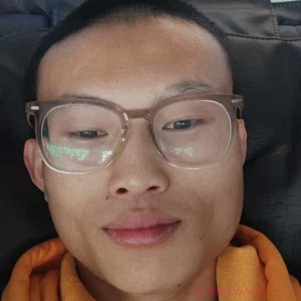 25岁岁四川单身帅哥 - 怒江吉缘网